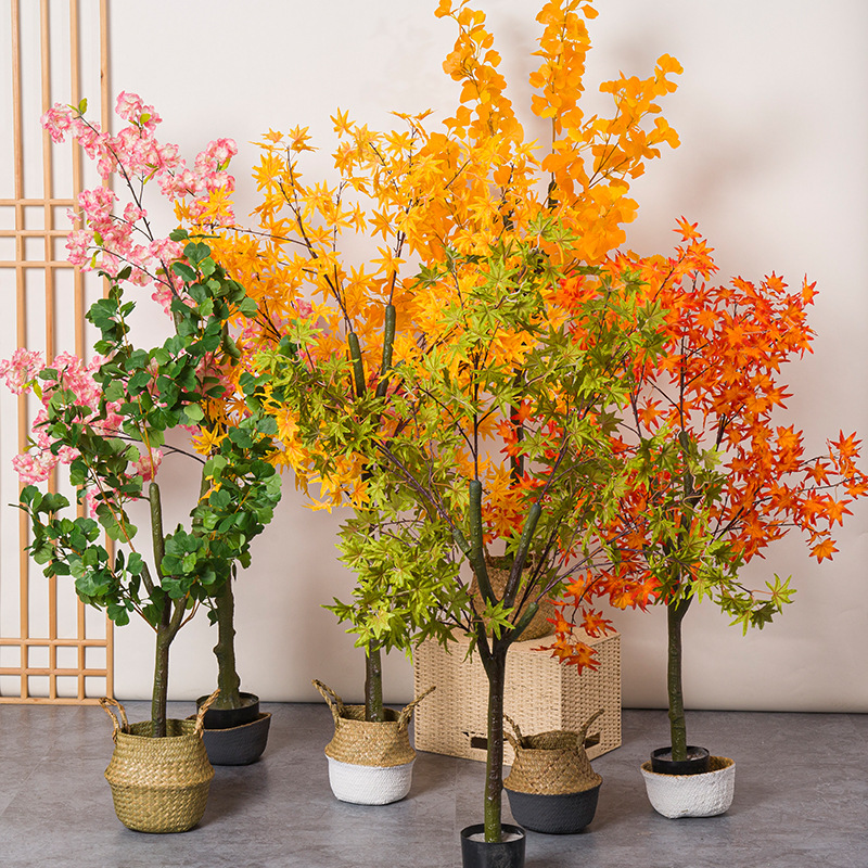 Künstlicher roter Ahornbaum im – Bonsai Garden Restaurant Bewertung und Preis